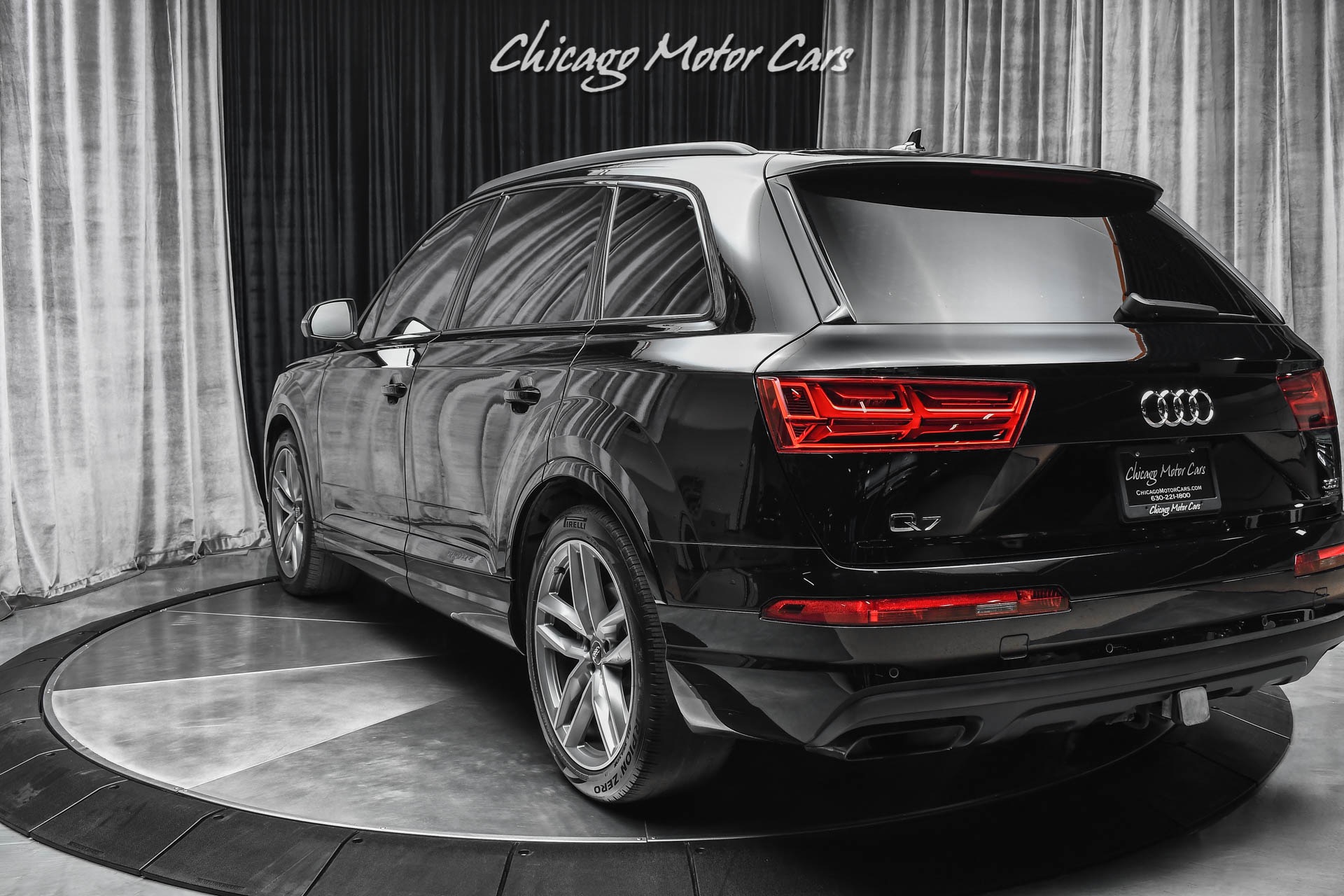 Used-2018-Audi-Q7-30T-Quattro-Prestige-81kMSRP-Luxury-Package-Driver-Assistance-Pack