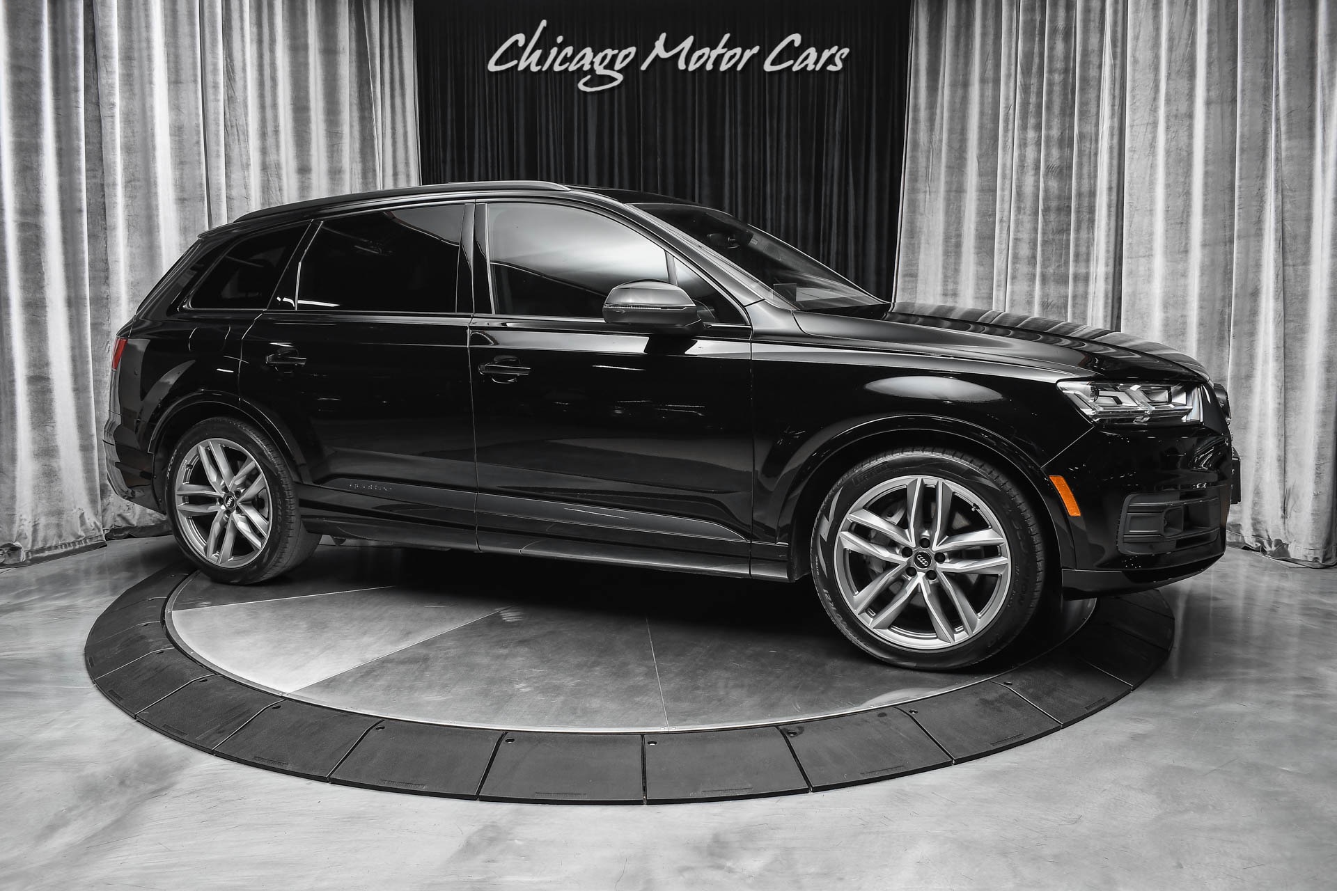 Used-2018-Audi-Q7-30T-Quattro-Prestige-81kMSRP-Luxury-Package-Driver-Assistance-Pack