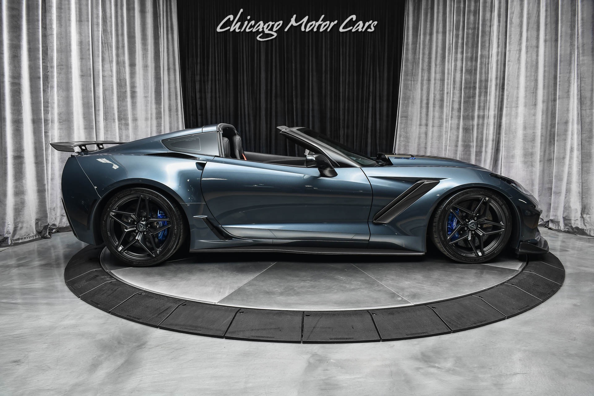 Used-2019-Chevrolet-Corvette-ZR1-Manual-Transmission-X-Pipe-Low-Miles