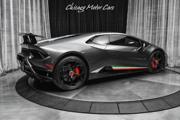 Used 2019 Lamborghini Huracan LP640-4 Performante Coupe Only 5k Miles! Forged Carbon Fiber! FULL Xpel PPF for sale Sold at Chicago Motor Cars in West Chicago IL 60185 5