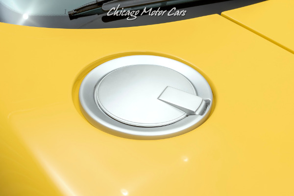 Used-2006-Ford-GT-Only-523-Miles-All-4-Options-Collection-Quality-Super-RARE-in-Yellow