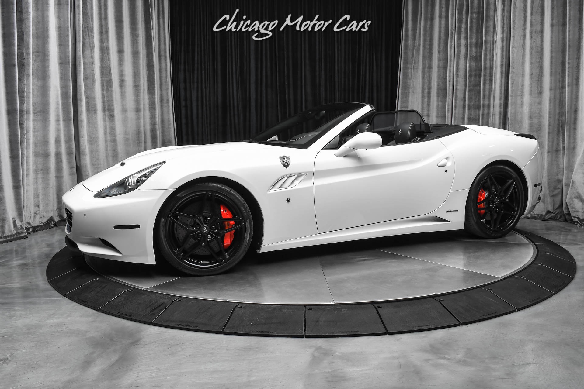 Used 2014 Ferrari California Convertible Carbon Fiber Steering Wheel+LEDS! Diamond Forged Wheels! for sale Sold at Chicago Motor Cars in West Chicago IL 60185 1