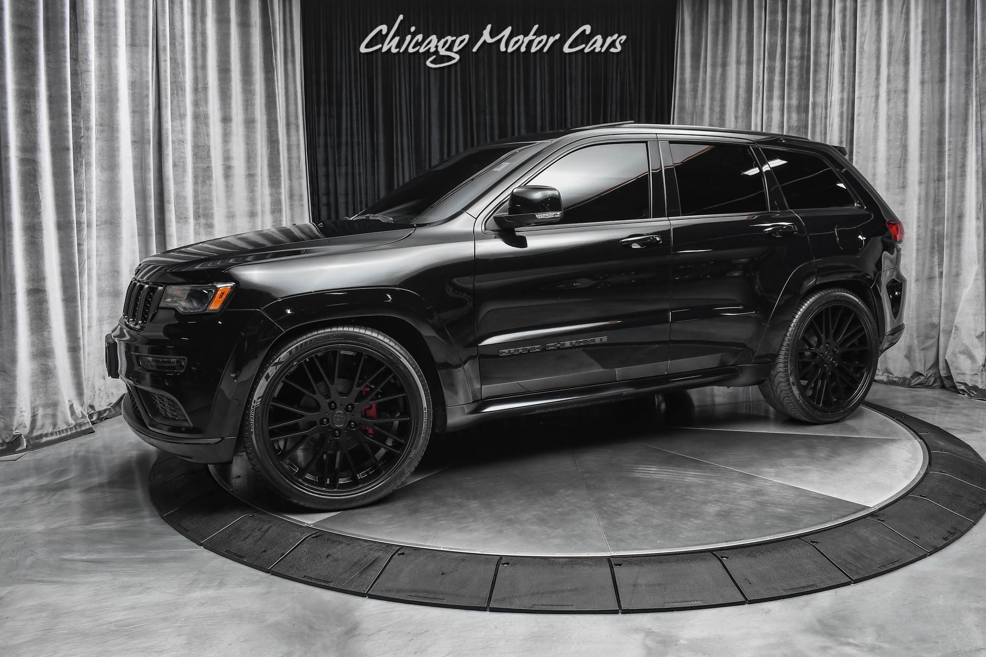 Used 2019 Jeep Grand Cherokee High Altitude for sale Sold at Chicago Motor Cars in West Chicago IL 60185 1