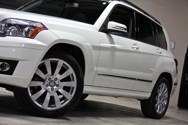 New-2011-Mercedes-Benz-GLK350-4-MATIC