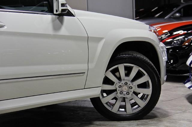 New-2011-Mercedes-Benz-GLK350-4-MATIC