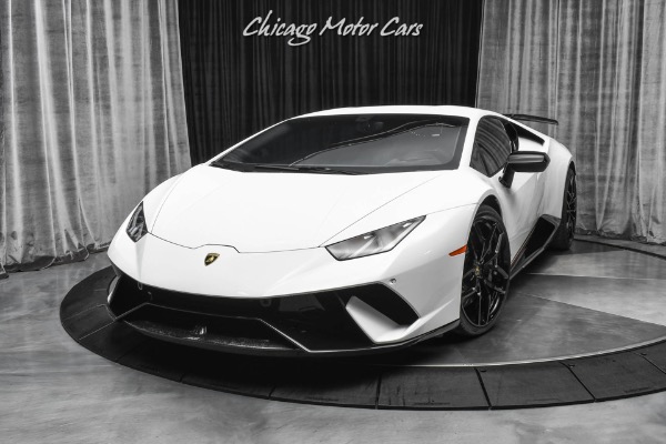 Used 2018 Lamborghini Huracan LP640-4 Performante Carbon Bucket Seats Lift System! Laser Engraved Package for sale Sold at Chicago Motor Cars in West Chicago IL 60185 2