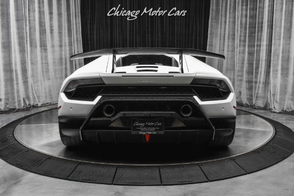 Used 2018 Lamborghini Huracan LP640-4 Performante Carbon Bucket Seats Lift System! Laser Engraved Package for sale Sold at Chicago Motor Cars in West Chicago IL 60185 4