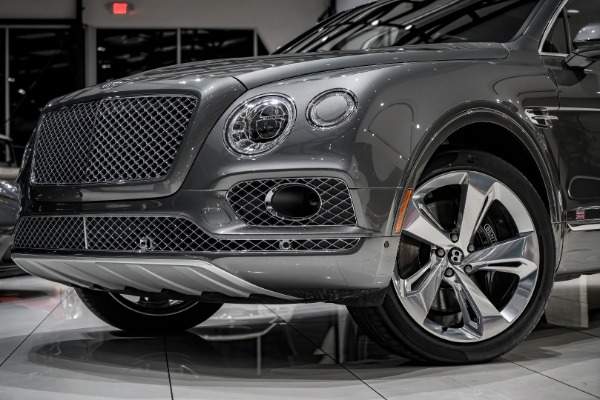 Used-2017-Bentley-Bentayga-W12-22-INCH-POLISHED-5-SPOKE-WHEELS-TOURING-SPECIFICATION-PICNIC-TABLES
