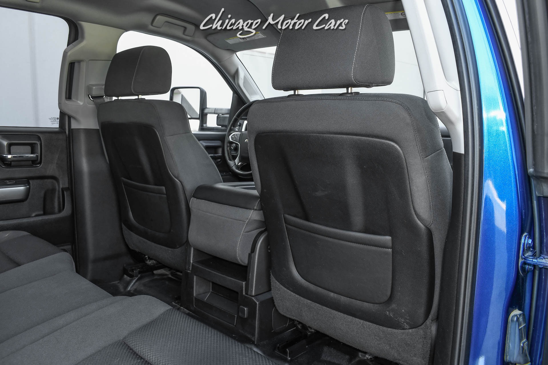 Used-2015-Chevrolet-Silverado-3500HD-LT-SRW-2WD-Crew-Cab-Duramax-66L-Diesel-Turbo-V8-LT-CONVENIENCE-PACKAGE