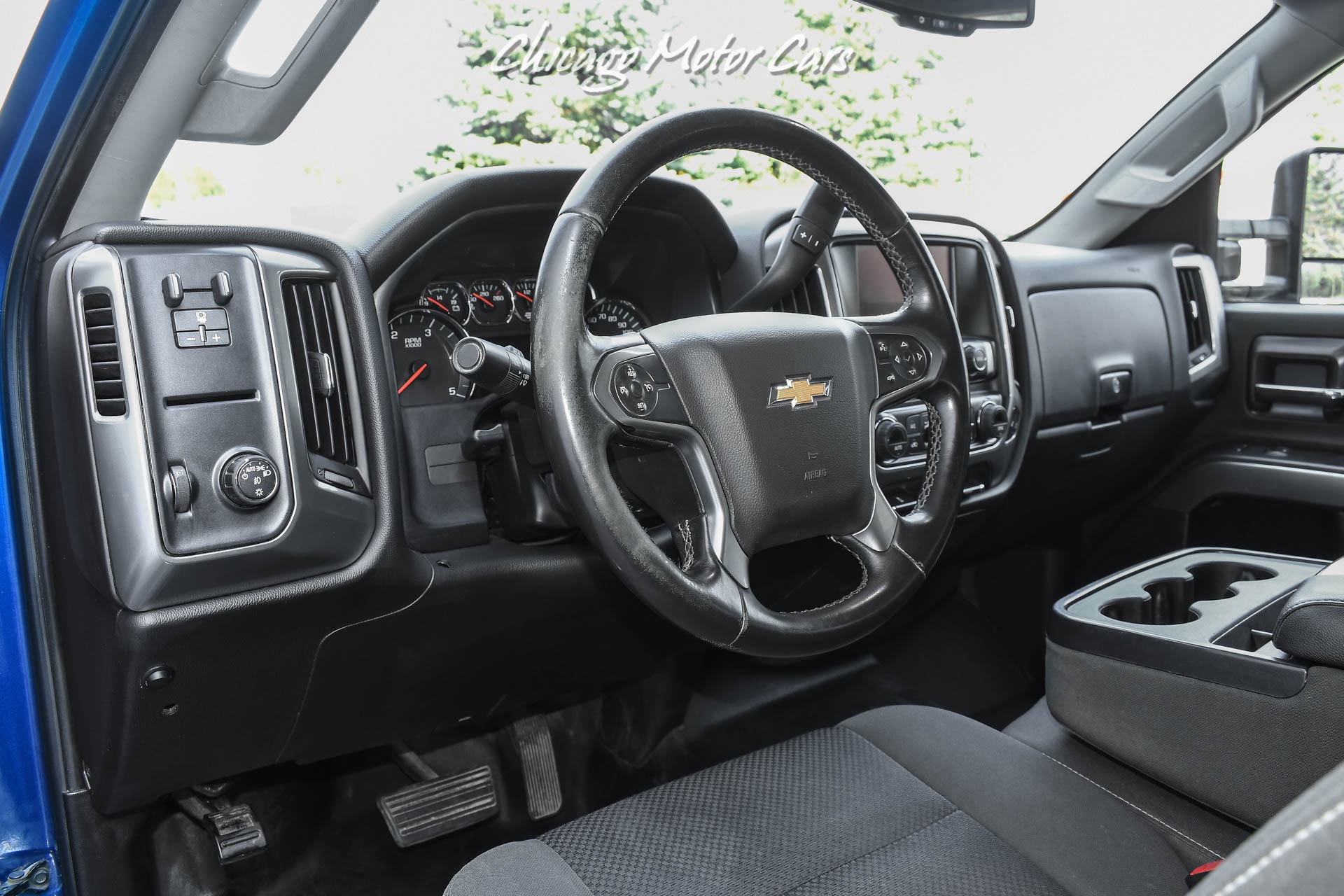 Used-2015-Chevrolet-Silverado-3500HD-LT-SRW-2WD-Crew-Cab-Duramax-66L-Diesel-Turbo-V8-LT-CONVENIENCE-PACKAGE