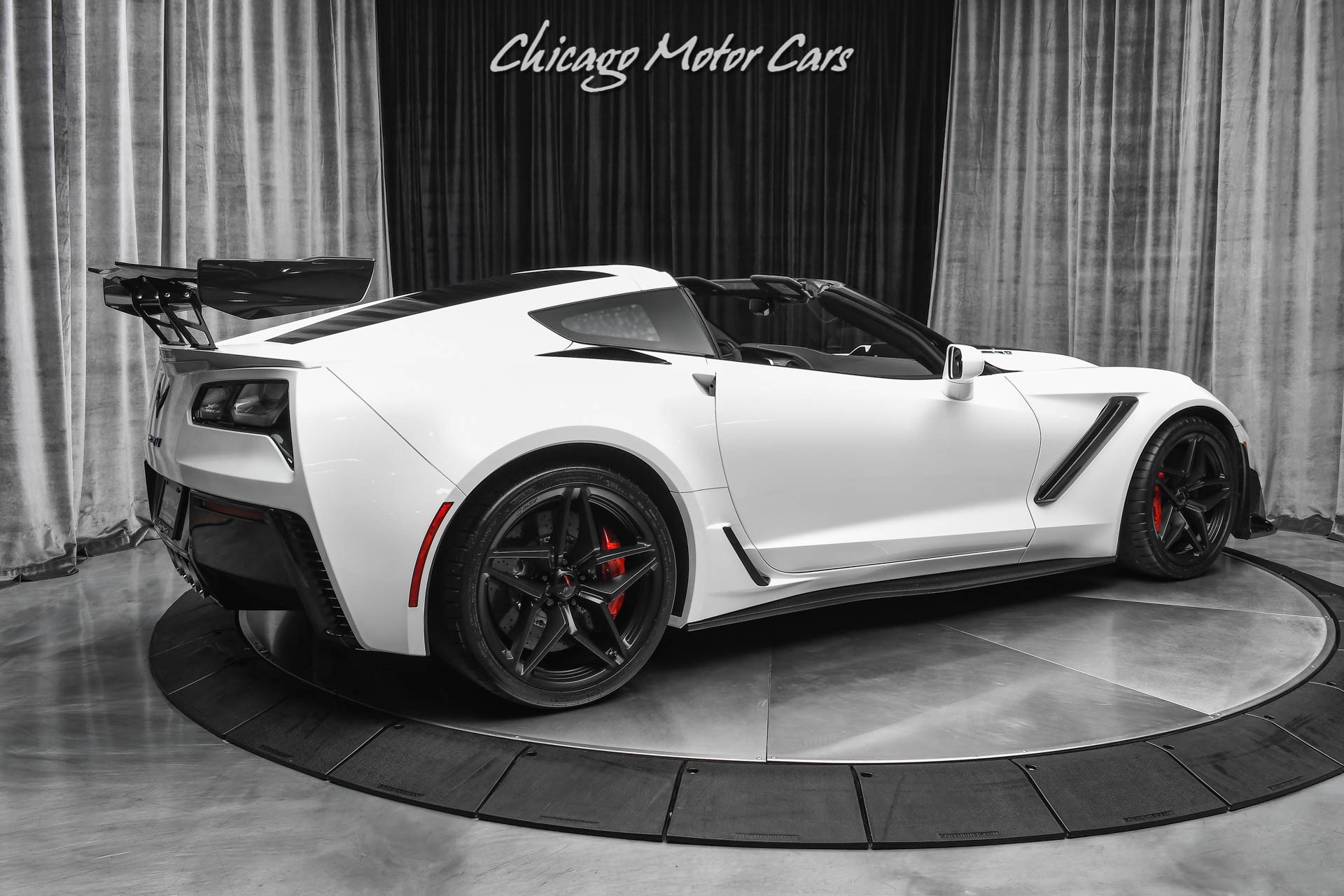 Used-2019-Chevrolet-Corvette-ZR1-3ZR-Package-Track-Performance-Package-9k-Miles