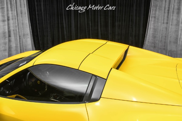 Used-2013-Ferrari-458-Spider-Carbon-Fiber-Everywhere-HiFi-Sound-Carbon-Fiber-Driver-Zone