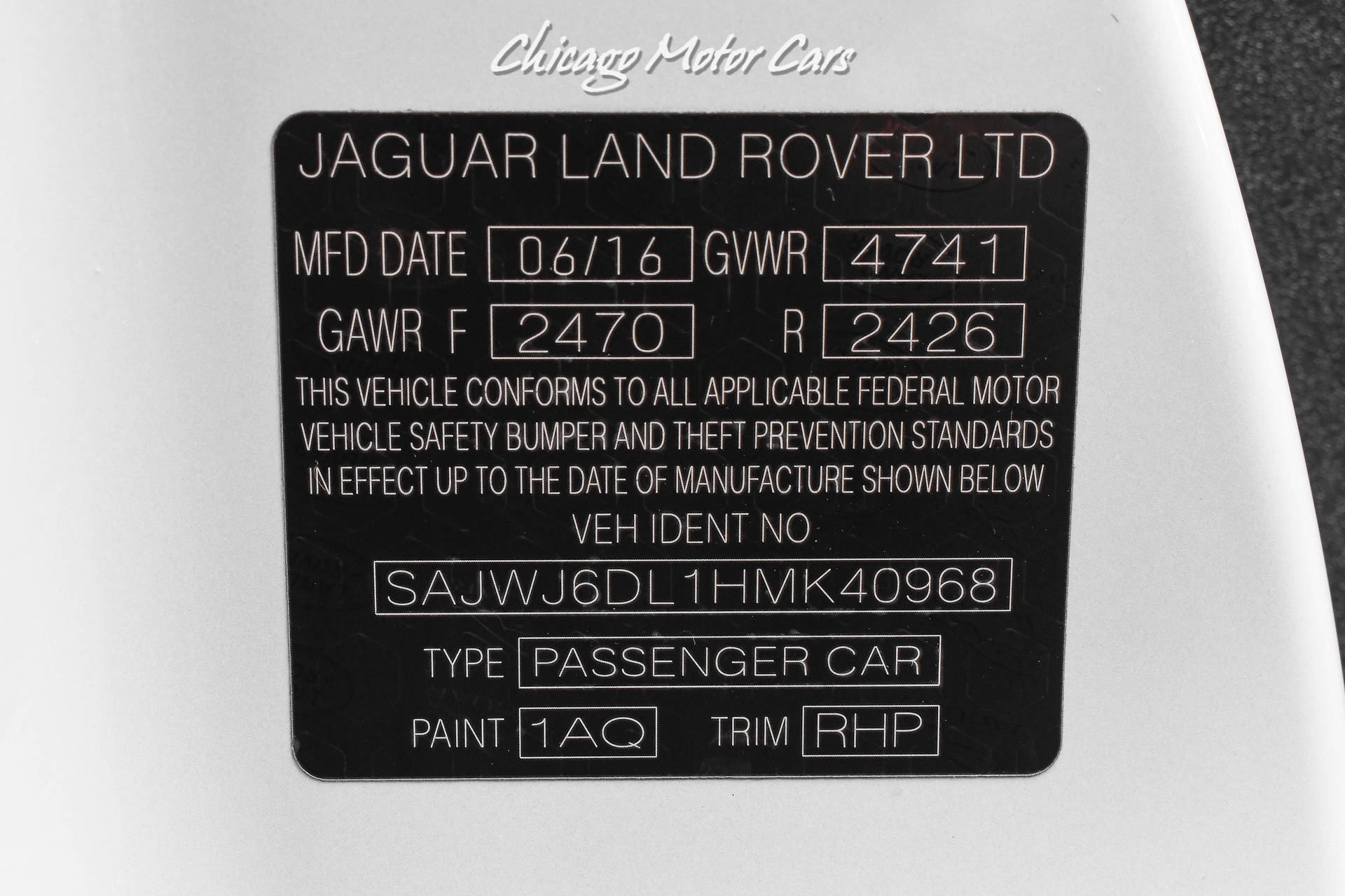 Used-2017-Jaguar-F-TYPE-R-108kMSRP-Vision-Package-19k-Miles-All-Wheel-Drive-550-Horsepower