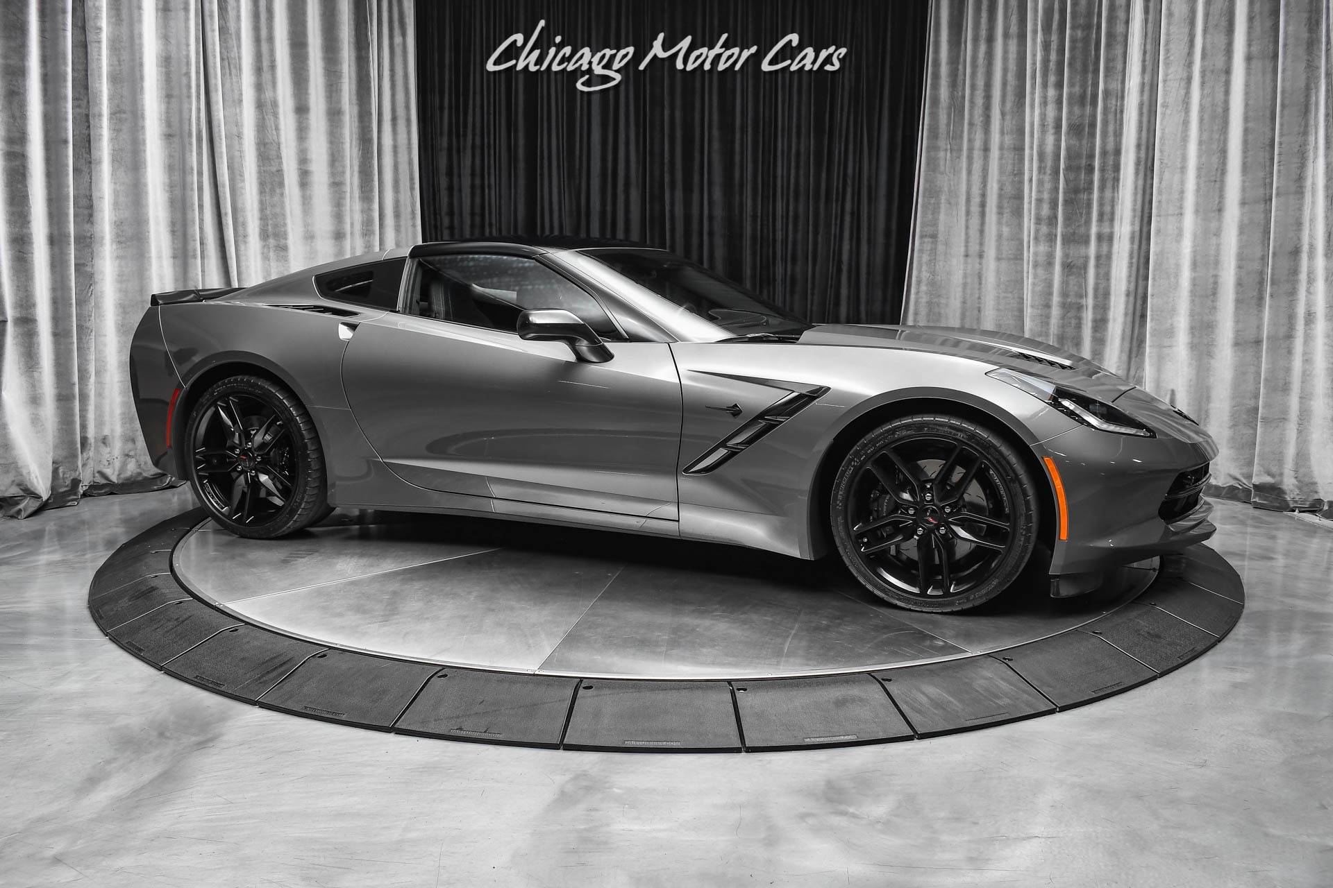 Used-2016-Chevrolet-Corvette-Stingray-Z51-2LT-7-Speed-Manual-Magnetic-Ride-Control