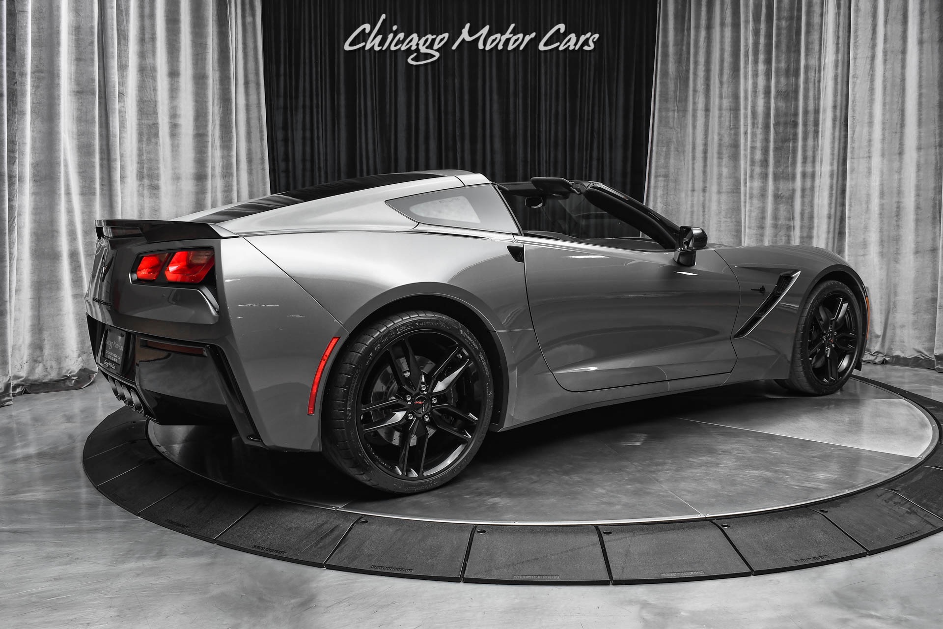 Used-2016-Chevrolet-Corvette-Stingray-Z51-2LT-7-Speed-Manual-Magnetic-Ride-Control