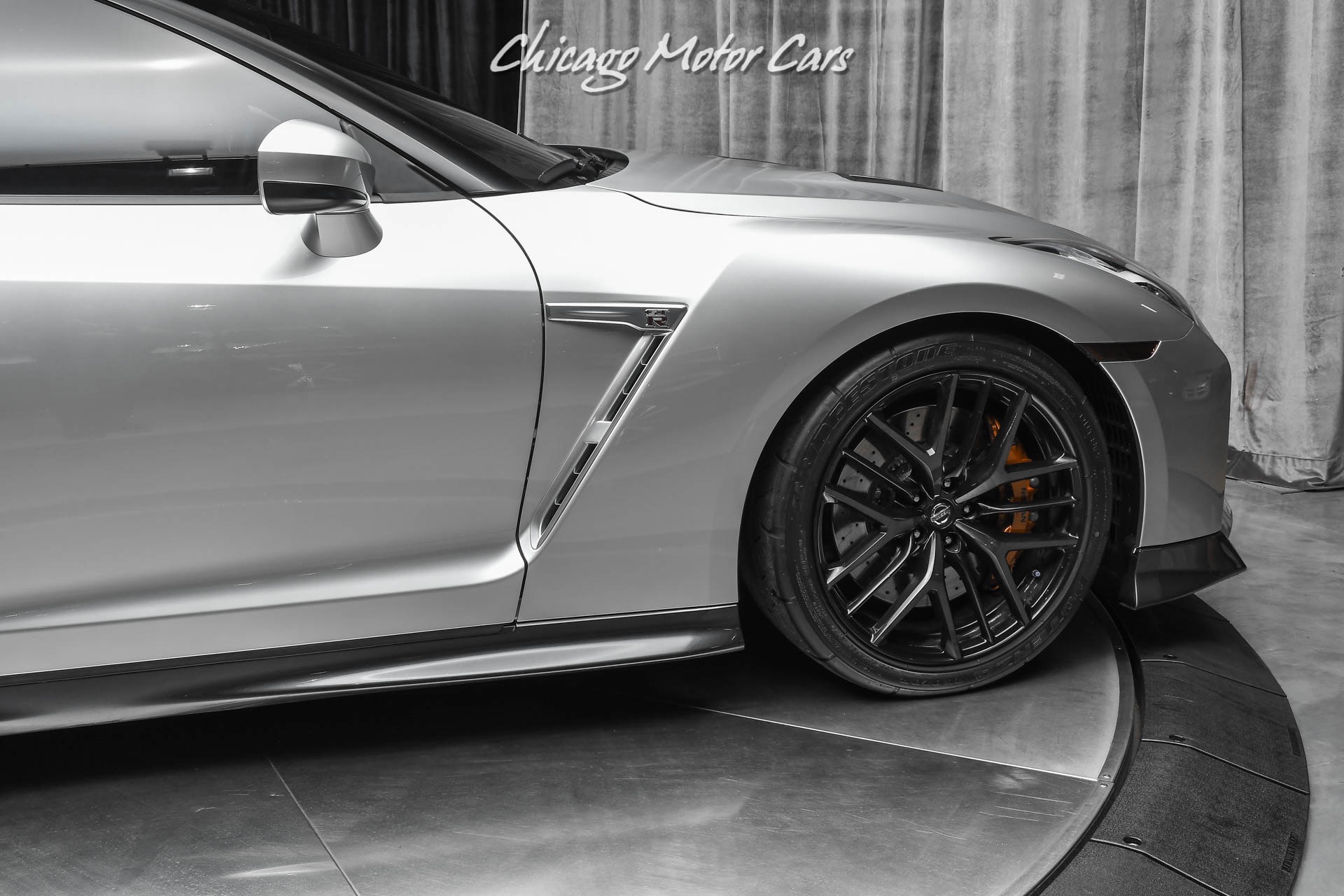 Used-2017-Nissan-GT-R-Premium