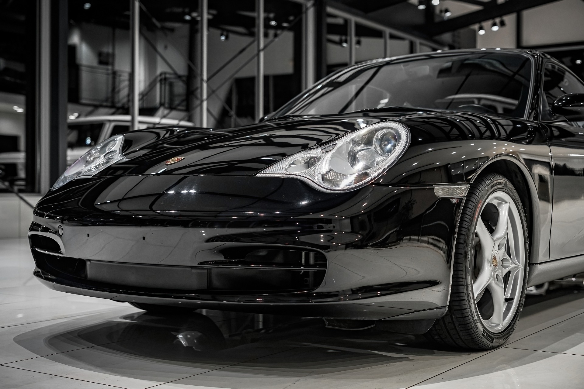 Used-2002-Porsche-911-CARRERA-COUPE-6-Speed-Manual-DESIGN-PKG-TECHNIC-PKG-ONLY-30K-MILES