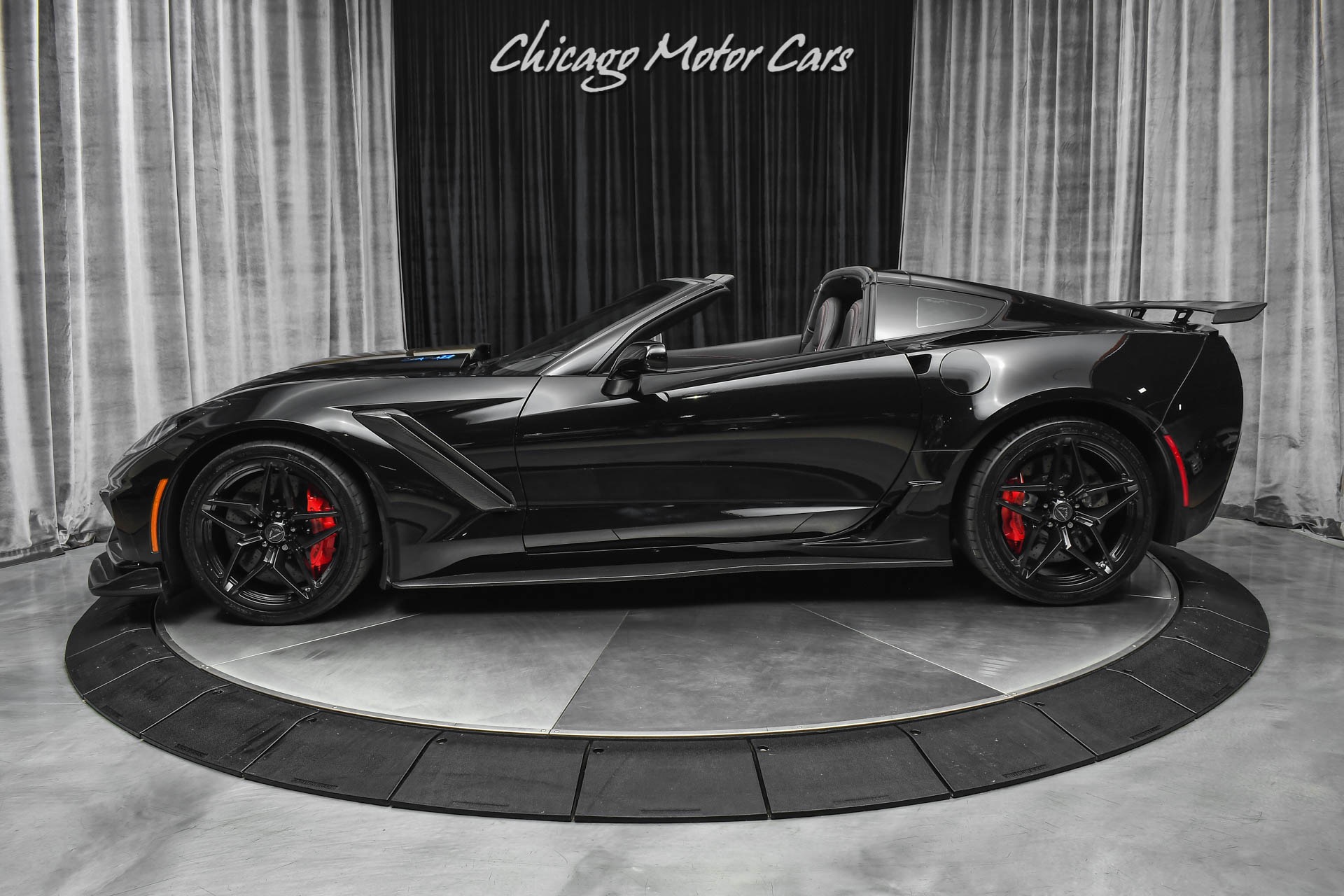 Used-2019-Chevrolet-Corvette-ZR1-3ZR-Only-6500-Miles-Pristine-Example