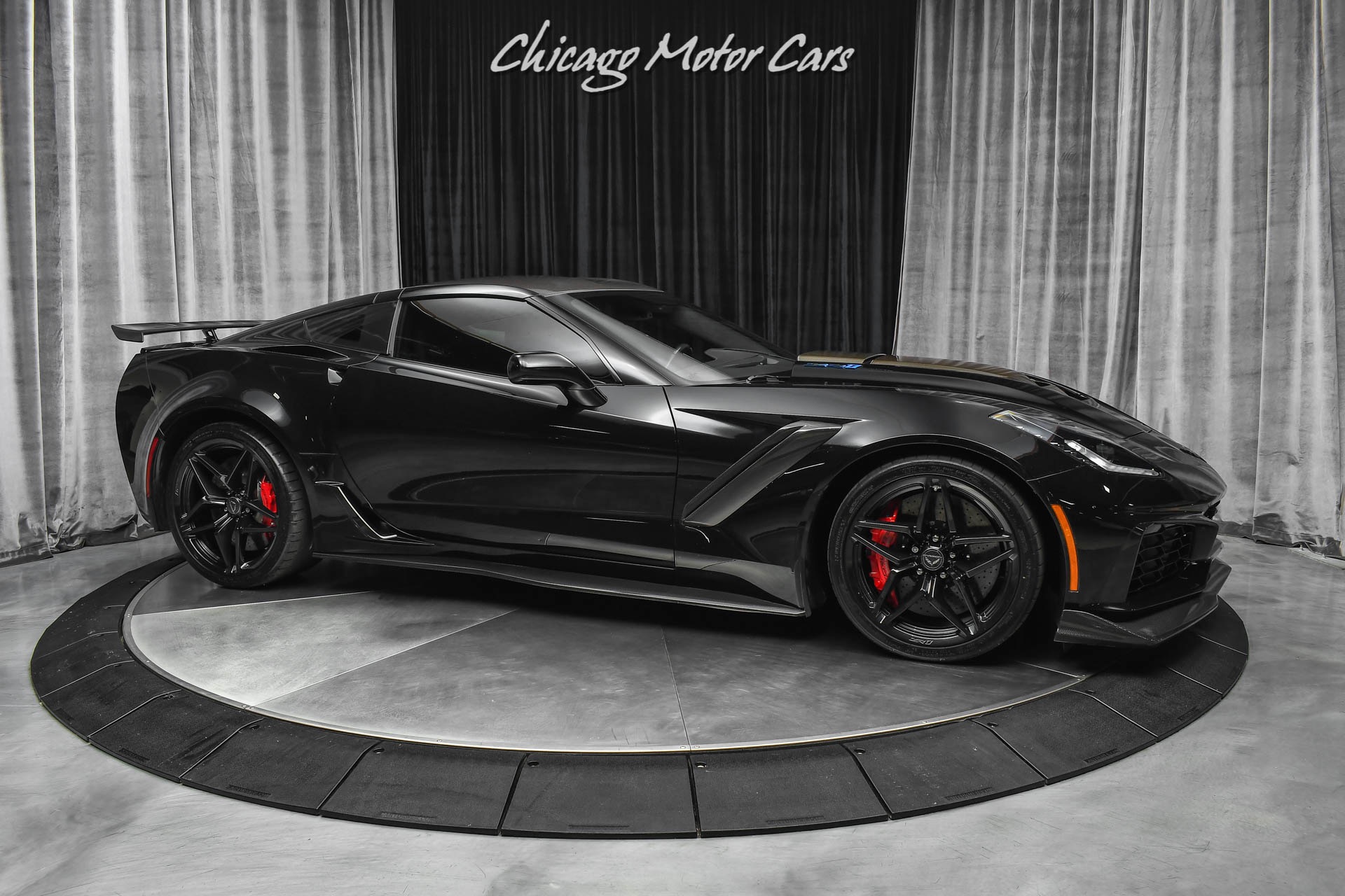 Used-2019-Chevrolet-Corvette-ZR1-3ZR-Only-6500-Miles-Pristine-Example