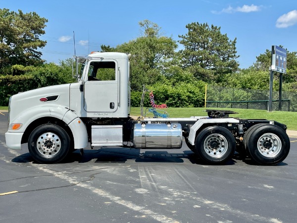 Used-2009-Peterbilt-386-Day-Cab---Cummins-ISX---13-Speed-Manual---WET-KIT