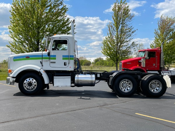 Used-2008-Peterbilt-367-Day-Cab---Cummins-ISX---10-Speed-Manual