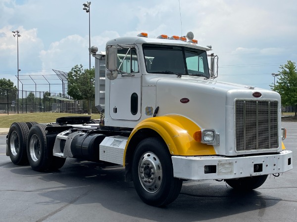 Used 2004 Peterbilt 378 Day Cab - Cat Turbo Diesel - 10 Speed Manual for sale Sold at Chicago Motor Cars in West Chicago IL 60185 3
