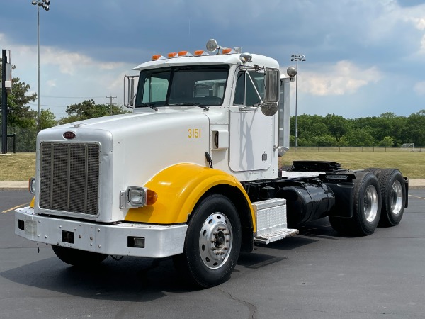 Used 2004 Peterbilt 378 Day Cab - Cat Turbo Diesel - 10 Speed Manual for sale Sold at Chicago Motor Cars in West Chicago IL 60185 1