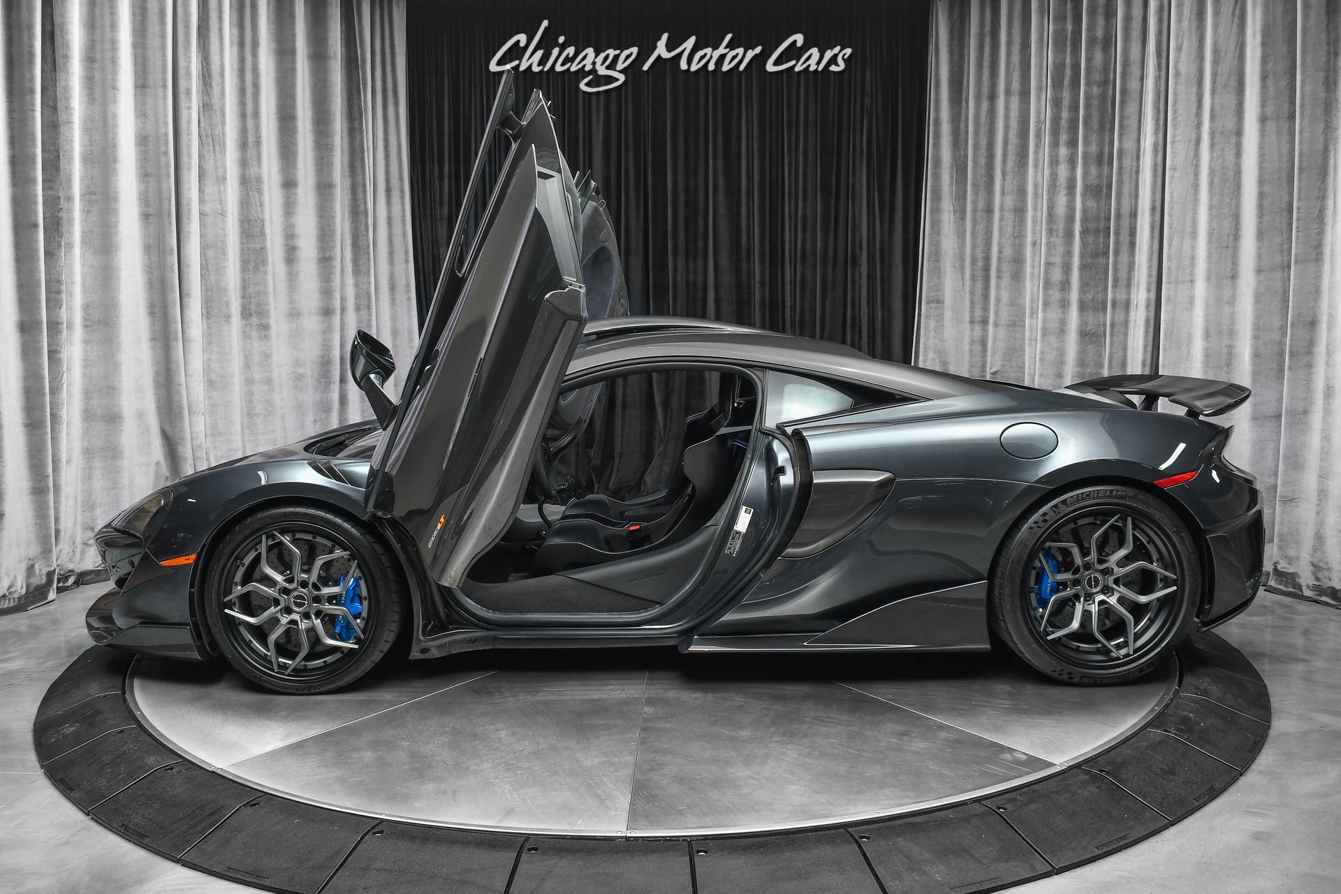 Used-2019-McLaren-600LT-RARE-Club-Sport-Pro-Pack-MSO-Roof-Scoop