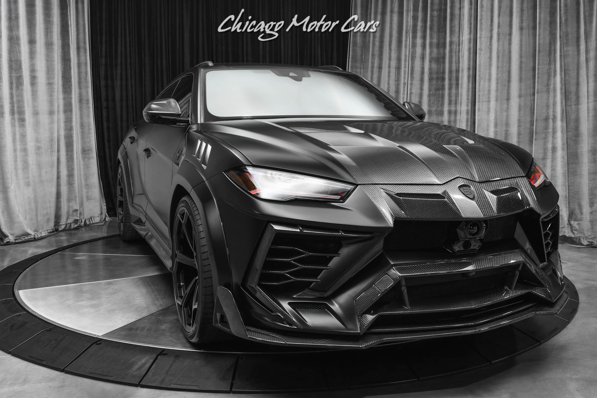 Used-2020-Lamborghini-Urus-SUV-MANSORY-Wide-Body-Carbonado-Stealth-SAVAGE-Edition-Full-Carbon-Fiber