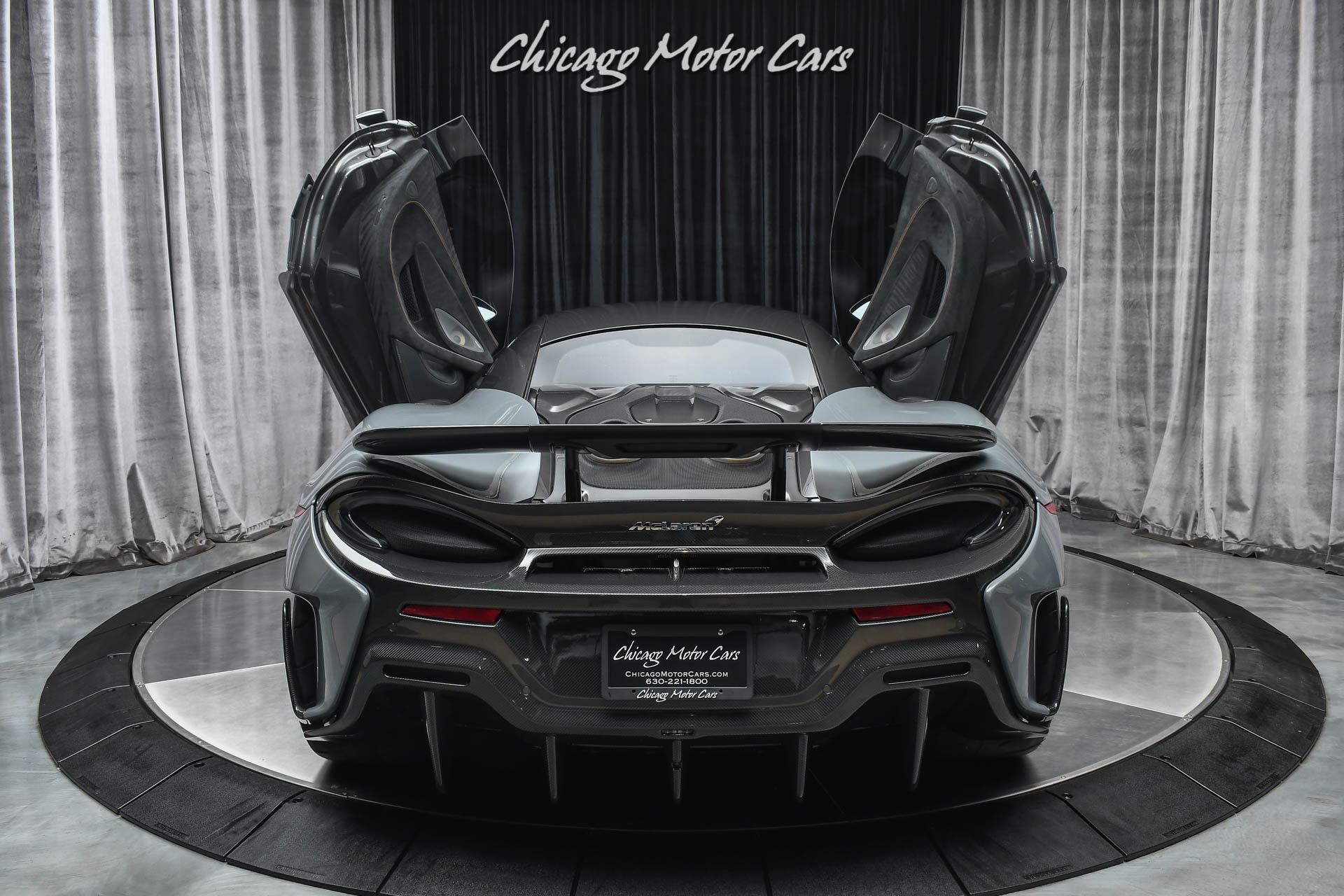 Used-2019-McLaren-600LT-Coupe-RARE-Chicane-Grey-TONS-of-Carbon-Fiber-LOW-Miles-Serviced-LOADED