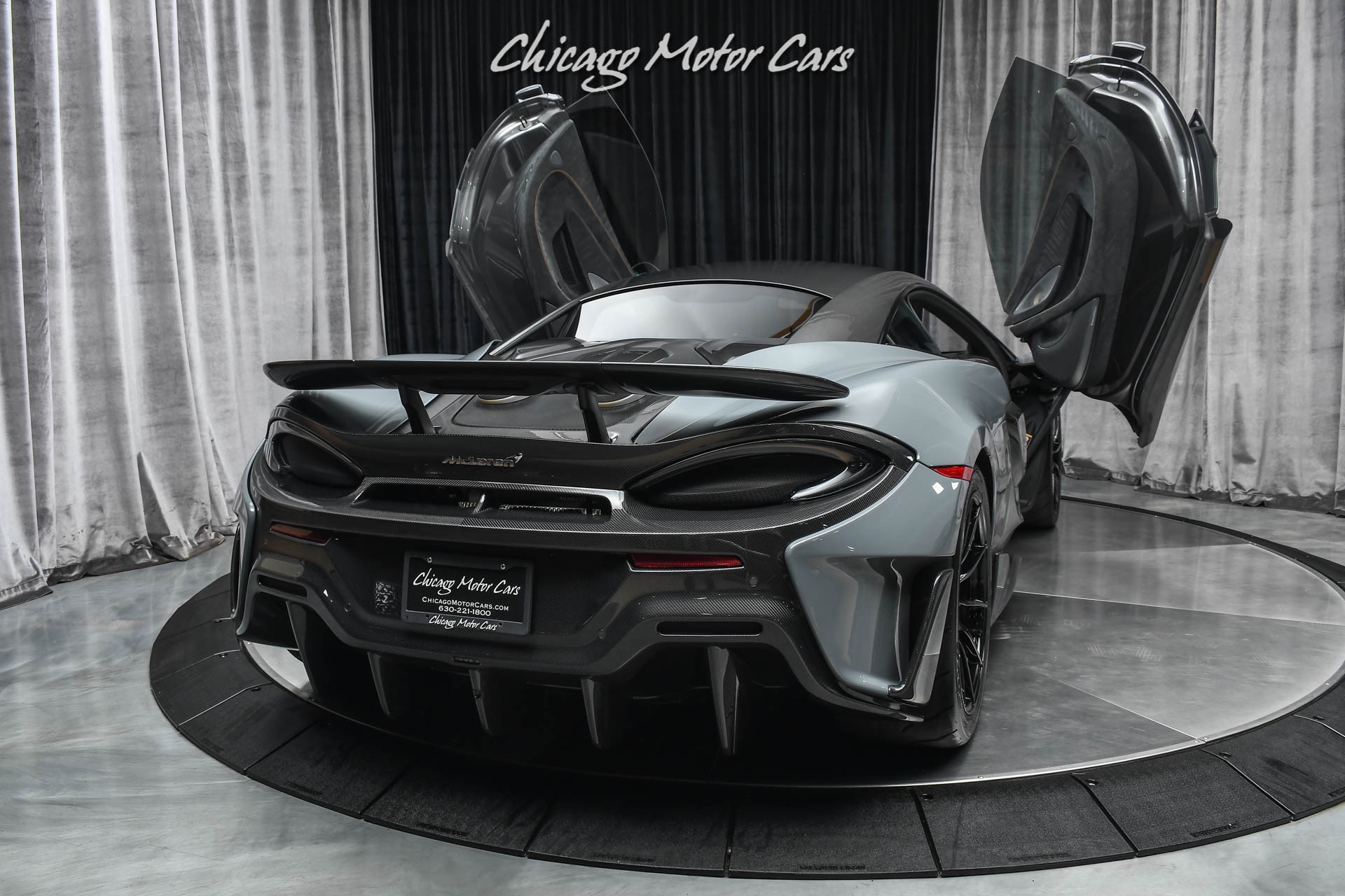 Used-2019-McLaren-600LT-Coupe-RARE-Chicane-Grey-TONS-of-Carbon-Fiber-LOW-Miles-Serviced-LOADED