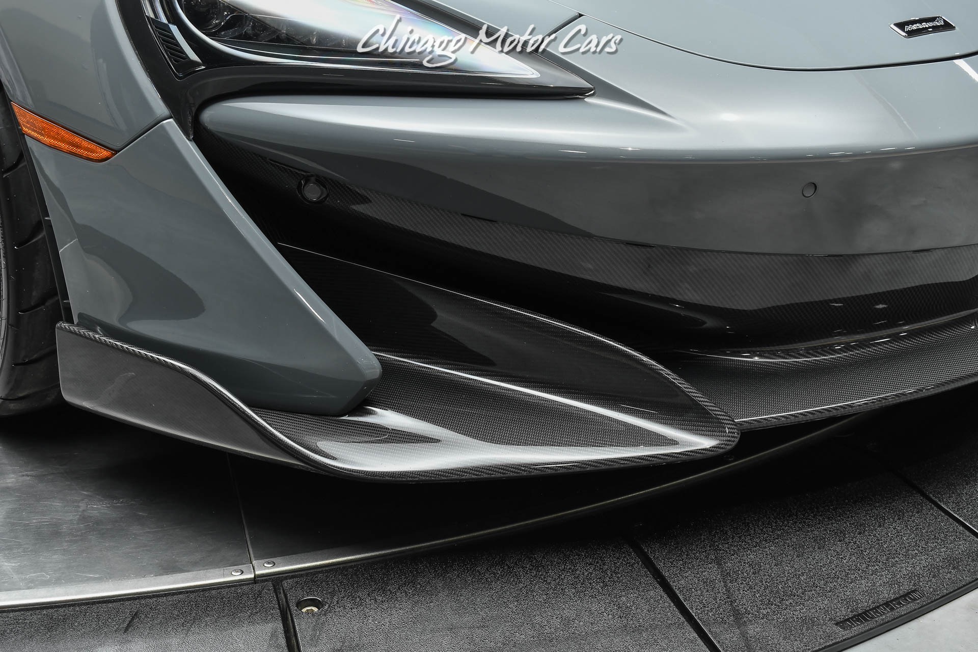 Used-2019-McLaren-600LT-Coupe-RARE-Chicane-Grey-TONS-of-Carbon-Fiber-LOW-Miles-Serviced-LOADED