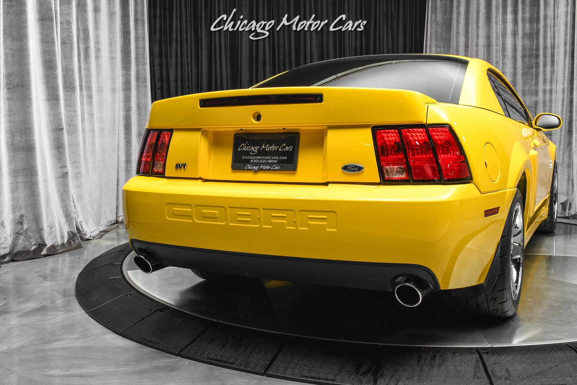 Used-2004-Ford-Mustang-SVT-Cobra-Coupe-SVT-ONLY-20K-MILES-TASTEFUL-MODS-COLLECTIBLE