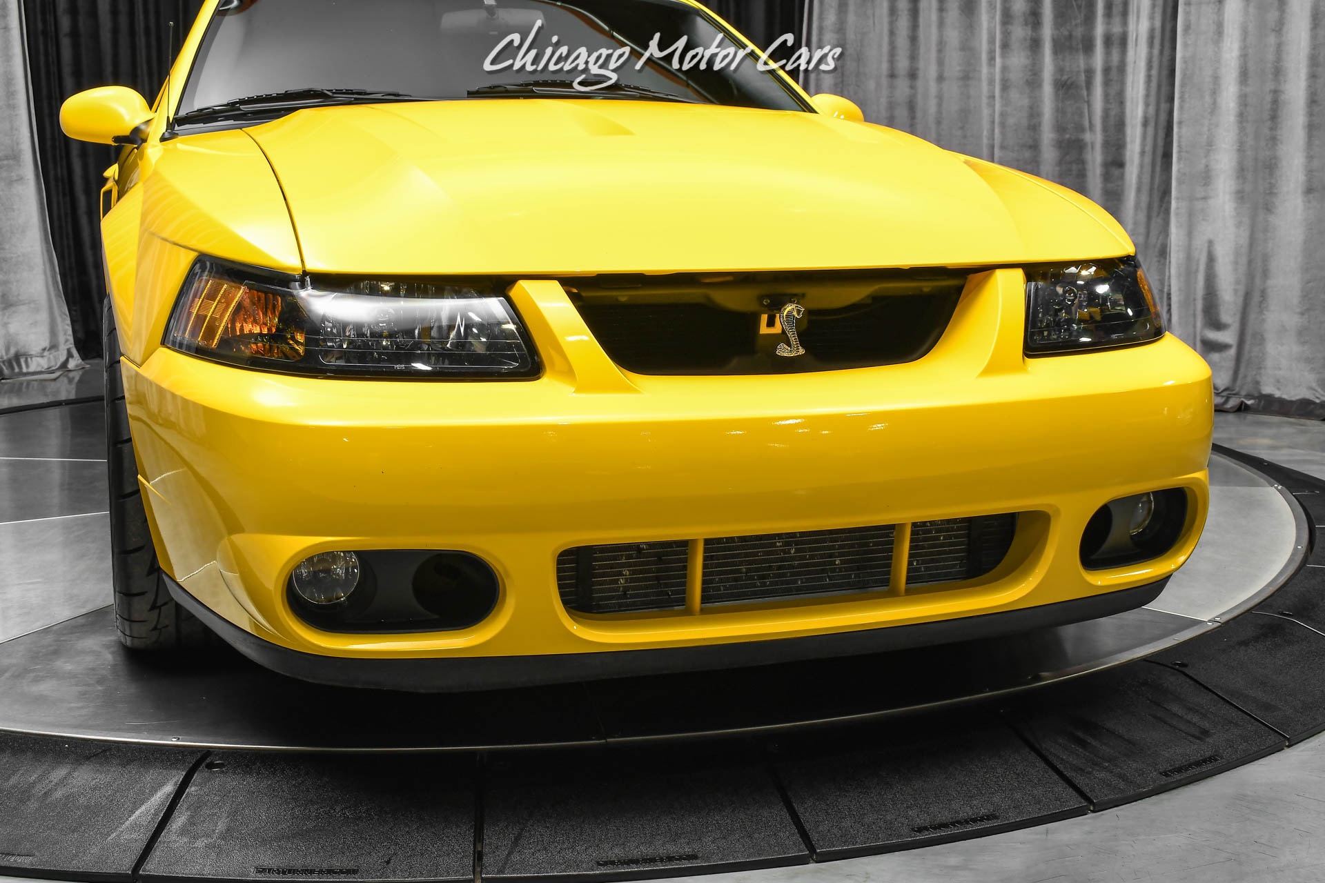 Used-2004-Ford-Mustang-SVT-Cobra-Coupe-SVT-ONLY-20K-MILES-TASTEFUL-MODS-COLLECTIBLE