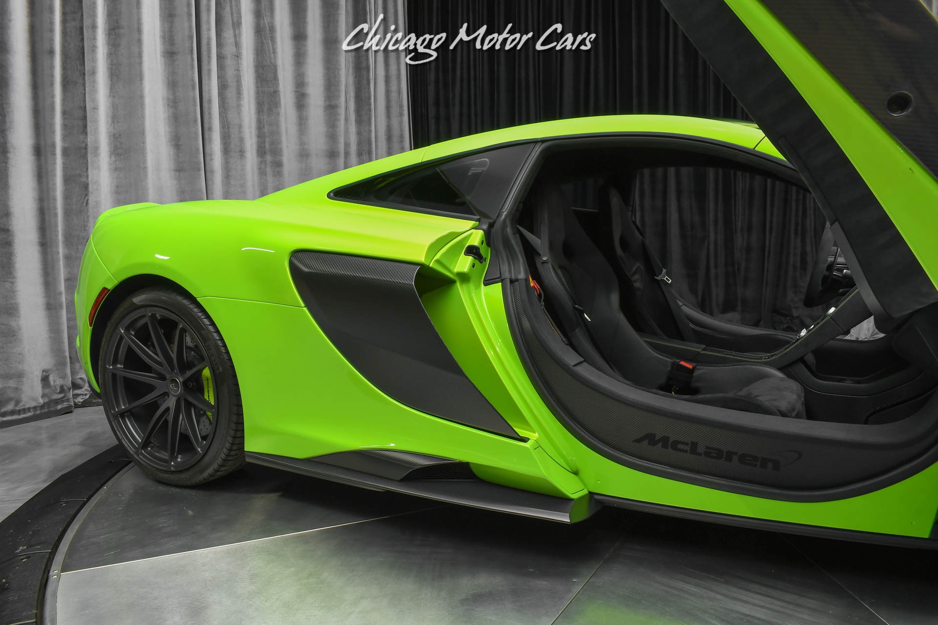 Used-2016-McLaren-675LT-Coupe-Carbon-Fiber-Exterior-Upgrade-Pack-Rare-Napier-Green