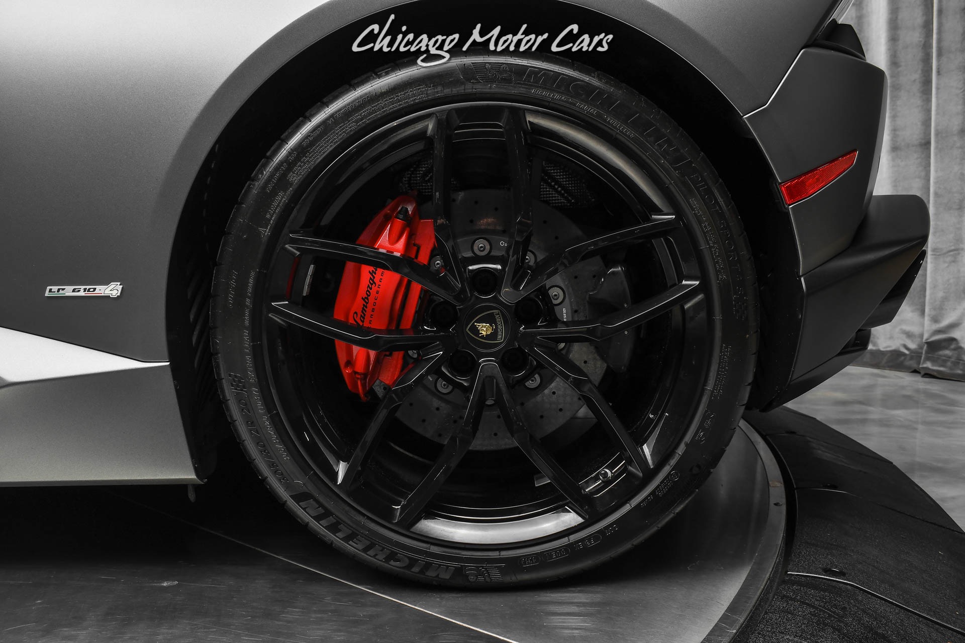 Used 2015 Lamborghini Huracan LP 610-4 Akrapovic Exhaust! Serviced ヴィヴィアン時計