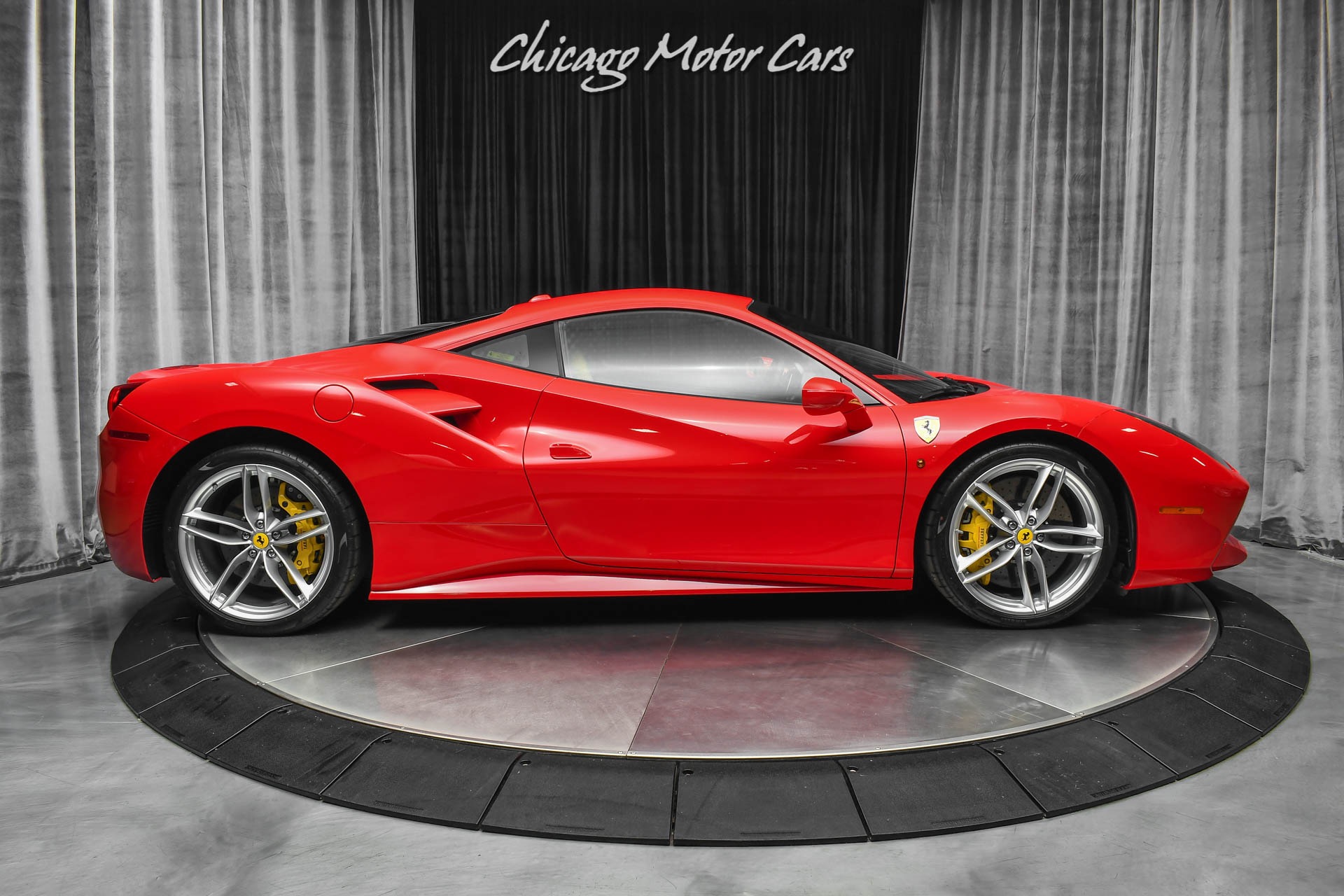 Used-2017-Ferrari-488-GTB-Only-2900-Miles-Daytona-Style-Seats-Forged-Rims-Loaded