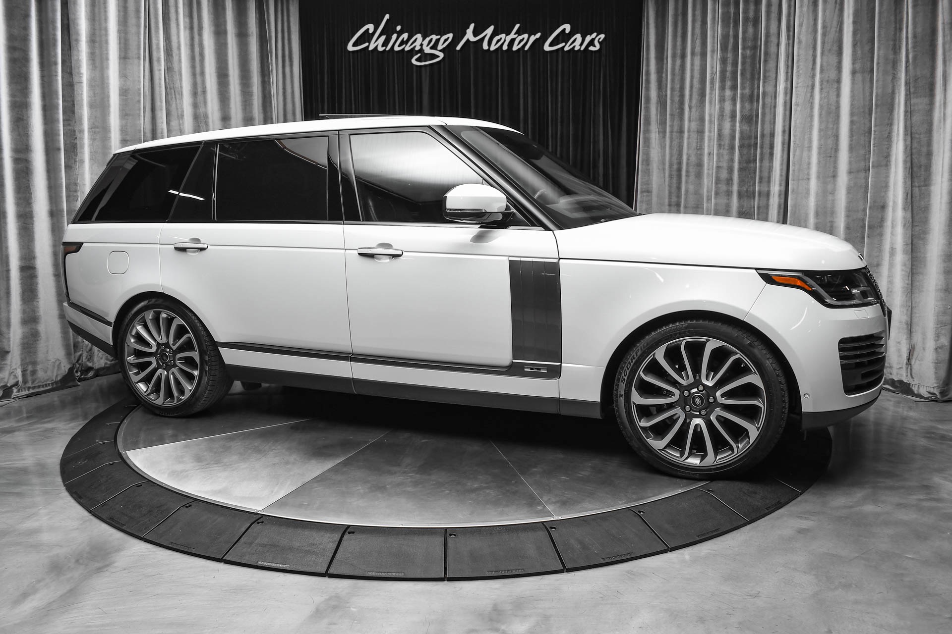 Used-2020-Land-Rover-Range-Rover-Autobiography-LWB-Rear-Entertainment-Diamond-Turned-Wheels-Loaded