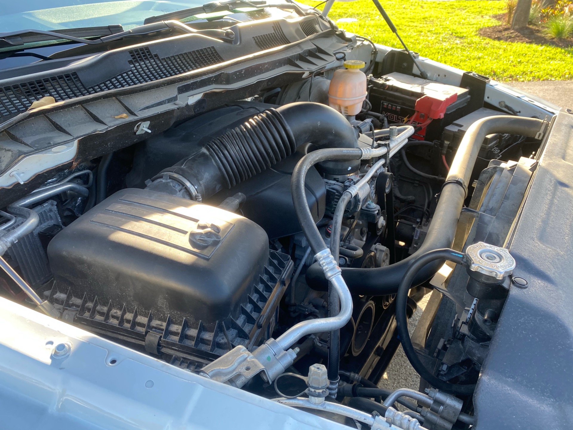 Used-2019-Ram-Pickup-1500-Classic-4X4-SLT-57L-HEMI-V8-ENGINE-ONLY-3k-Miles