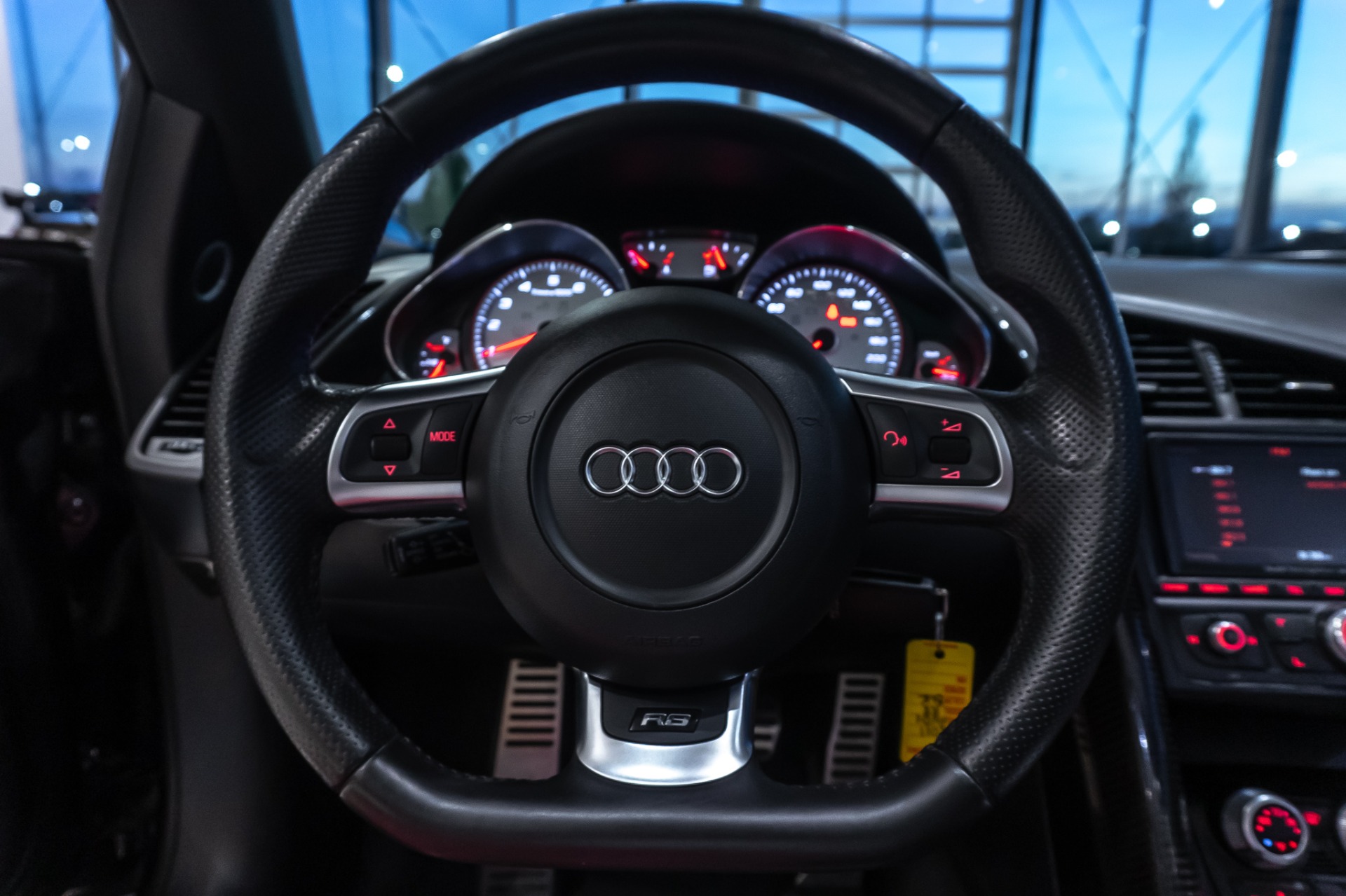 Used-2011-Audi-R8-V10-52L-SPYDER-Quattro-JUST-SERVICED-NEW-SUSPENSION-AND-TIRES-CUSTOM-EXHAUST