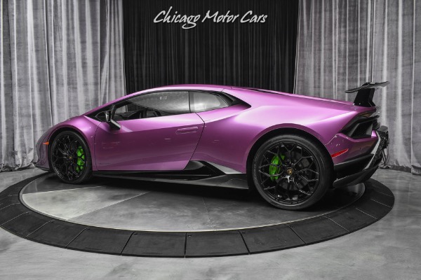 Used 2018 Lamborghini Huracan LP640-4 Performante RARE Viola SE 30th Paint! Loaded with Options! for sale Sold at Chicago Motor Cars in West Chicago IL 60185 3