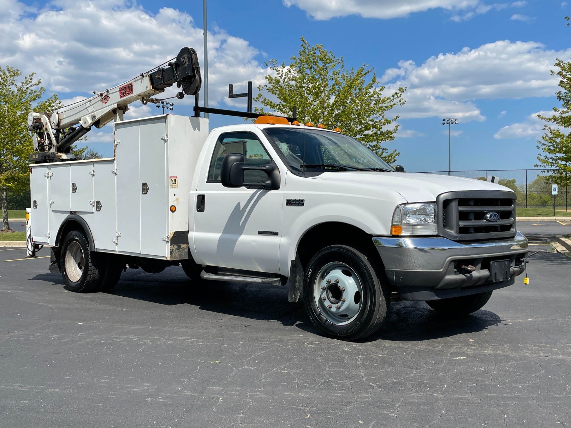 Used-2002-Ford-F550-Service-Truck---73-Liter-Diesel---IMT-Crane-and-Compressor