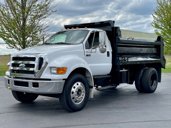 Used 2007 Ford F750 Super Duty Dump Truck - CAT DIESEL - Automatic - SUPER CLEAN! for sale Sold at Chicago Motor Cars in West Chicago IL 60185 1