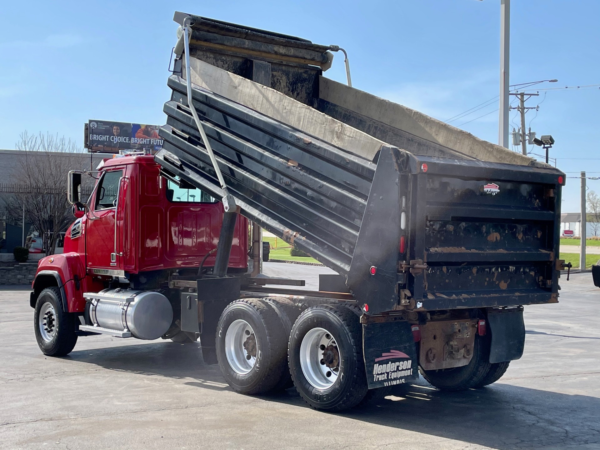 Used-2013-Western-Star-4700SF-Dump-Truck---Cummins-Turbo-Diesel---Automatic-Trans