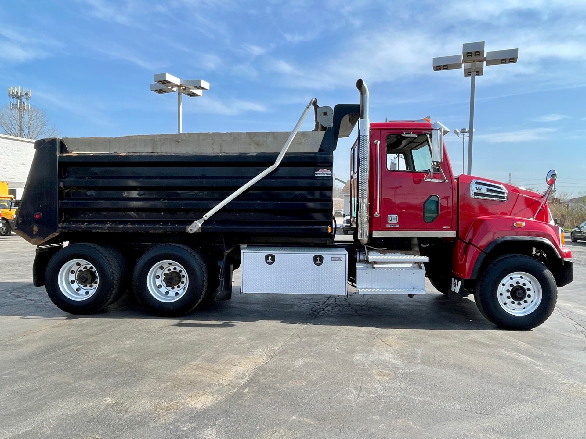 Used-2013-Western-Star-4700SF-Dump-Truck---Cummins-Turbo-Diesel---Automatic-Trans