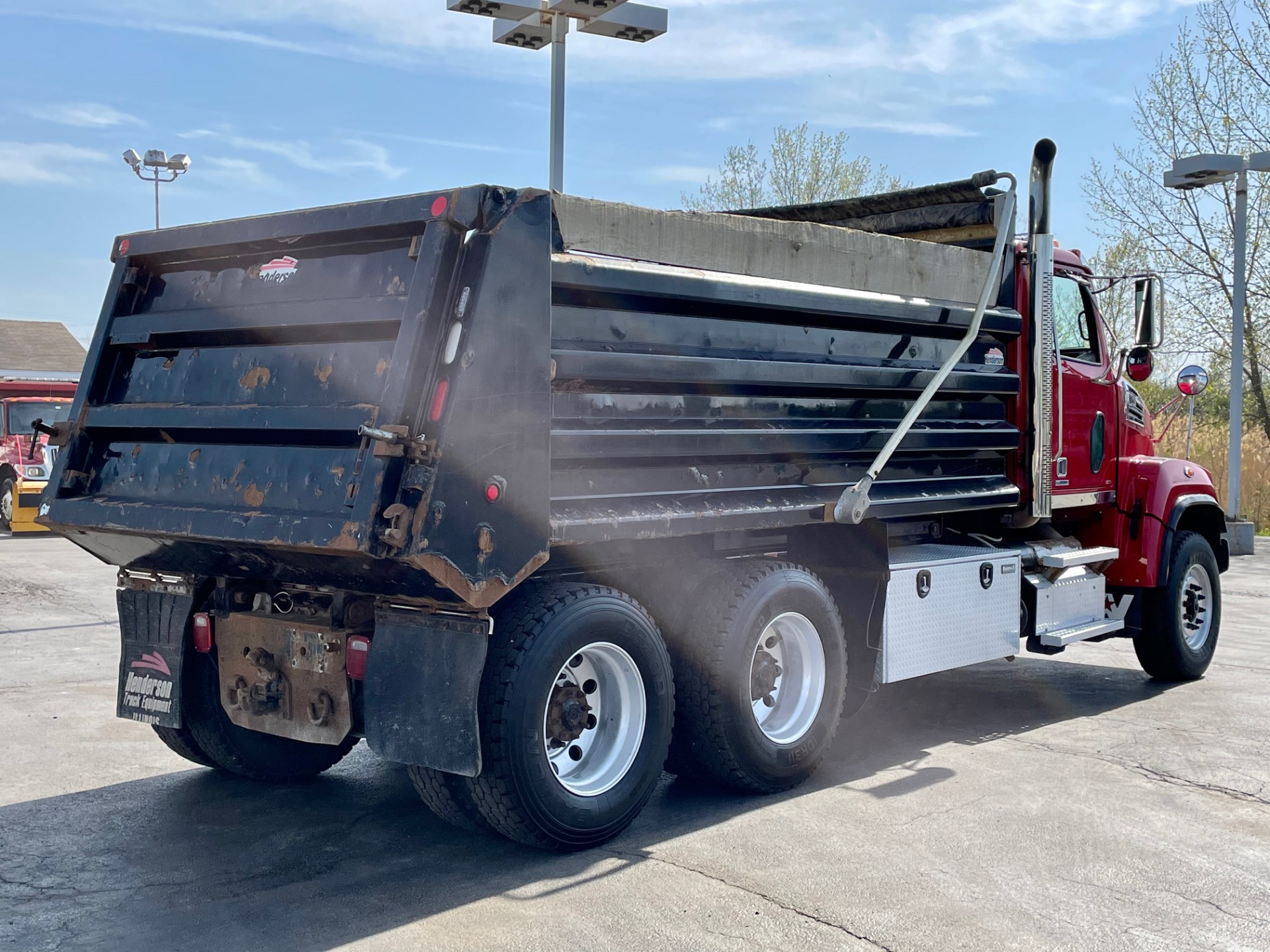 Used-2013-Western-Star-4700SF-Dump-Truck---Cummins-Turbo-Diesel---Automatic-Trans