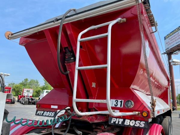 Used 2000 L&M Pit Boss Dump Trailer for sale Sold at Chicago Motor Cars in West Chicago IL 60185 3
