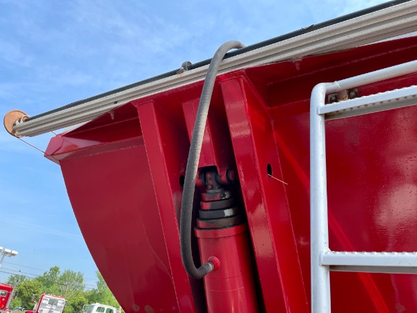 Used 2000 L&M Pit Boss Dump Trailer for sale Sold at Chicago Motor Cars in West Chicago IL 60185 6