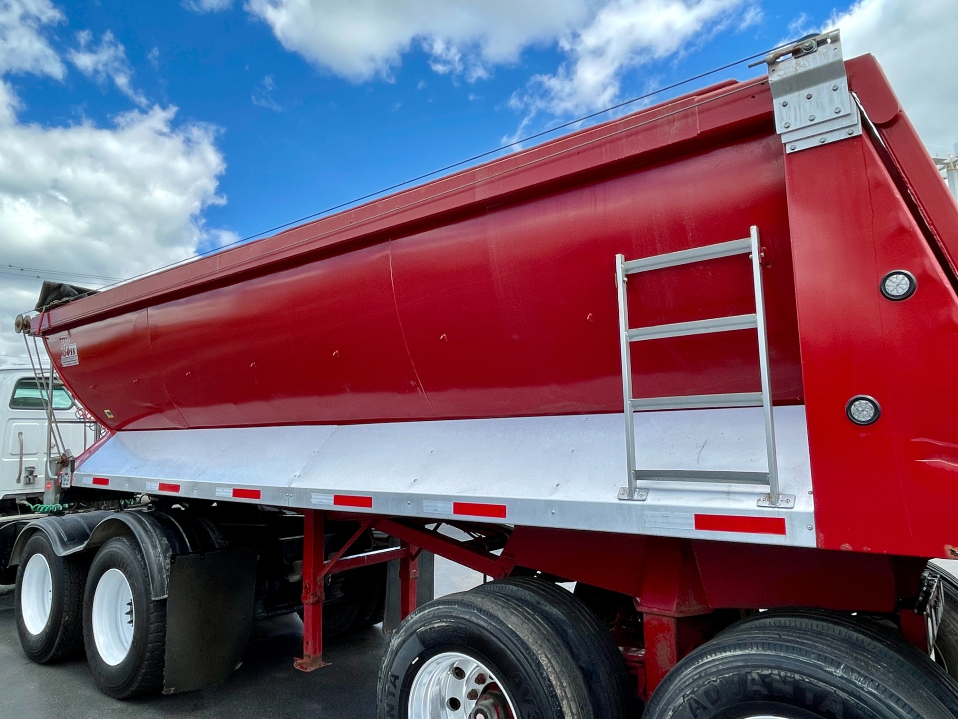 Used-2002-L-M-Pit-Boss-23-Foot-Dump-Trailer