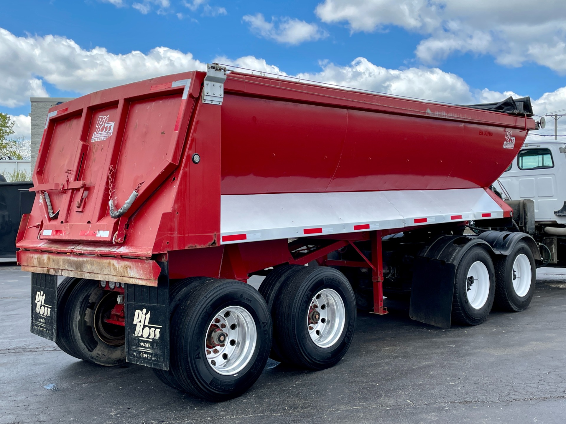 Used-2002-L-M-Pit-Boss-23-Foot-Dump-Trailer